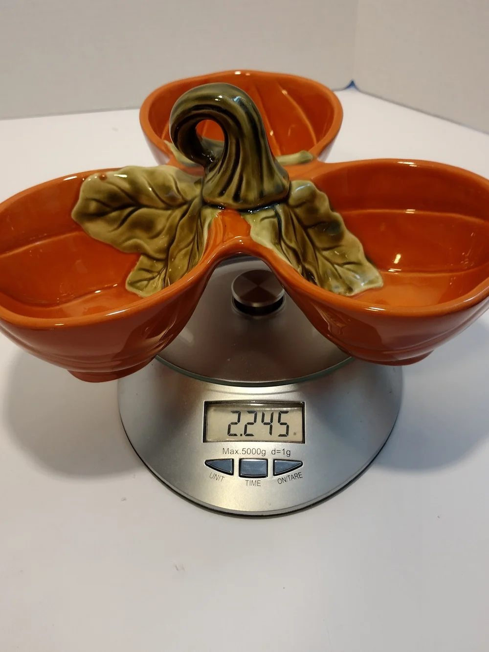 Better Homes and Gardens Heritage Collection Harvest 2011 Ceramic Serving Dish